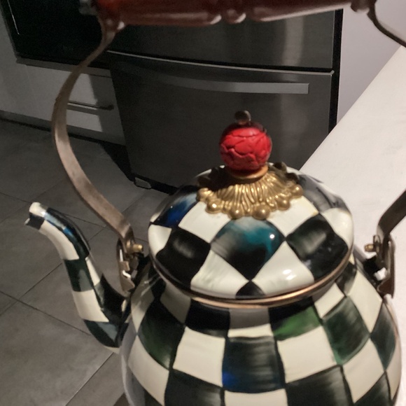 Mackenzie-Childs Courtly CHECK. LIKE NEW. Stunning kitchen design. Signed - Picture 9 of 12